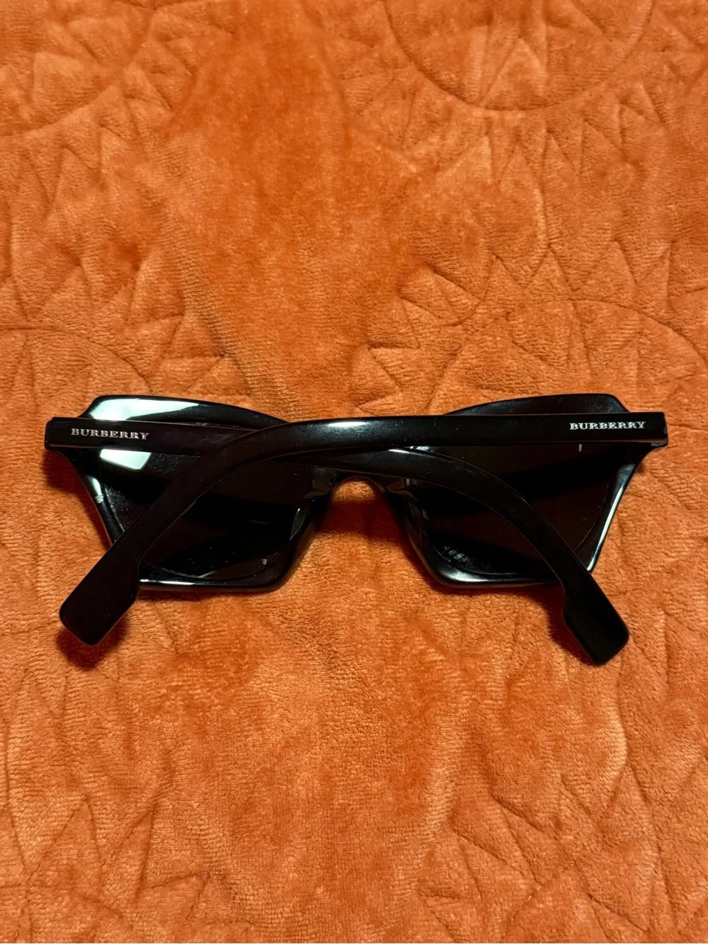 Women’s Black Square Burberry Sunglasses
